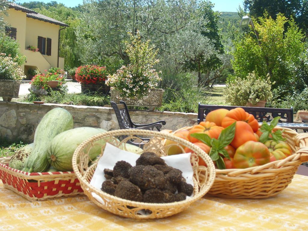 Fattoria Del Quondam Villa Giano dellʼUmbria Екстериор снимка